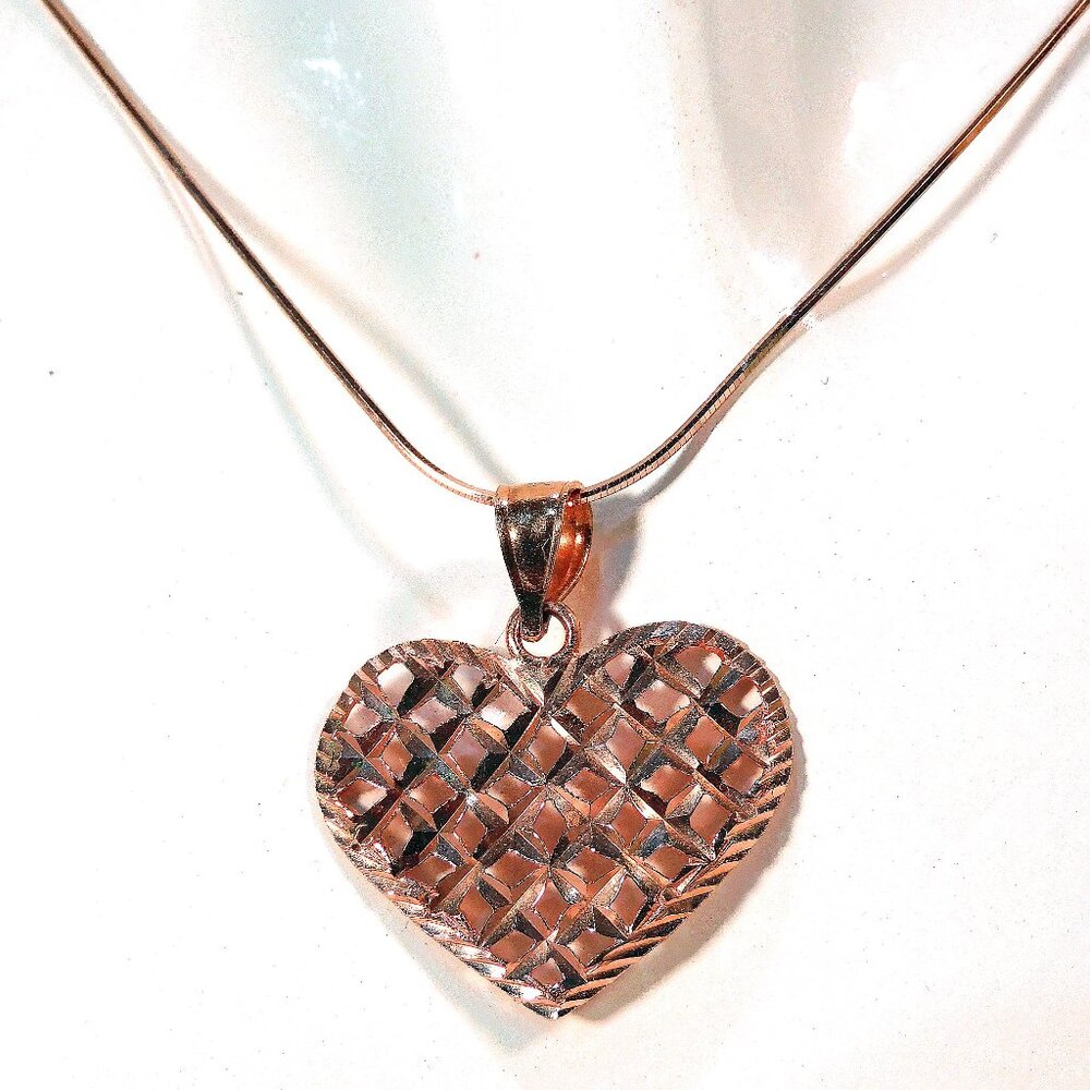14k Rose Gold Diamond Cut Pendant Necklace